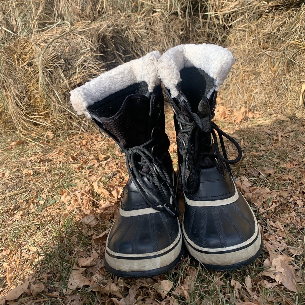⚡️FREE SHIPPING⚡️Sorel Winter Carnival Duck Boot
  Color: Black
  Size: 8.5M